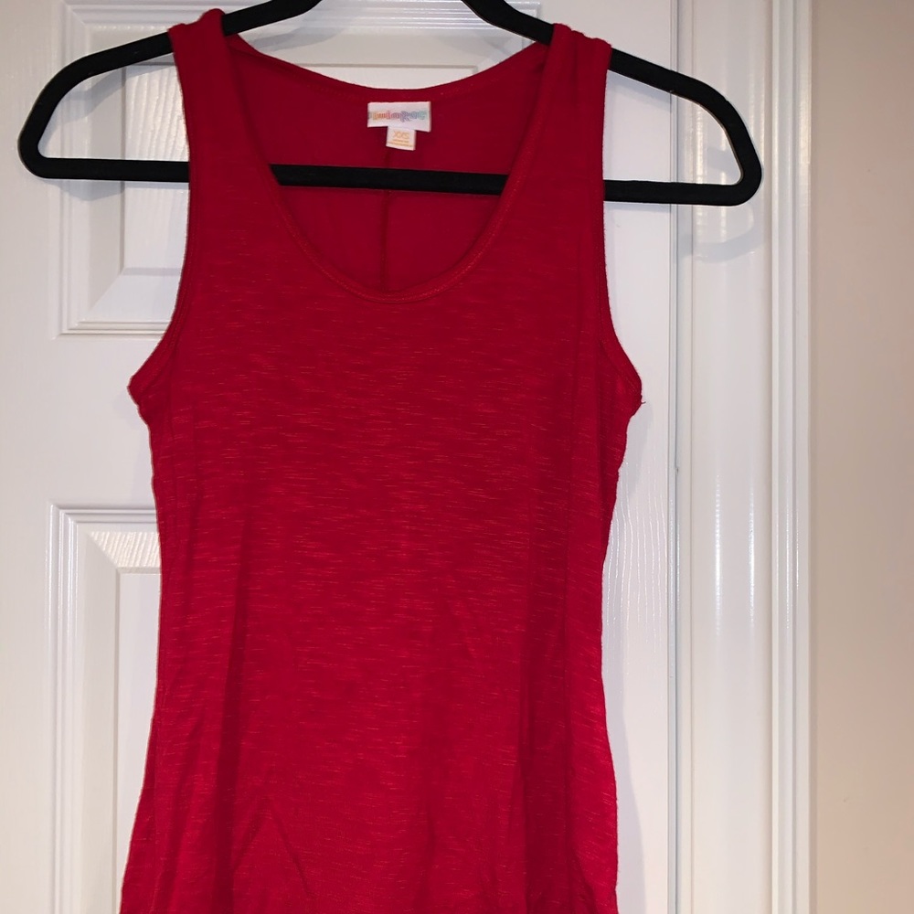 Lularoe red tank